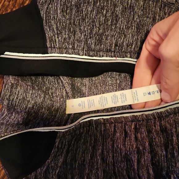 Lululemon Run: Your Heart Out Pullover size 6 - Picture 5 of 5